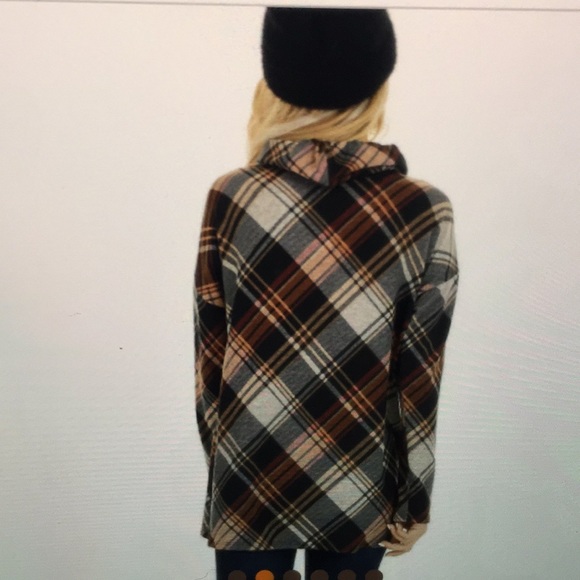 Simple and chic plaid pull over - Picture 2 of 7